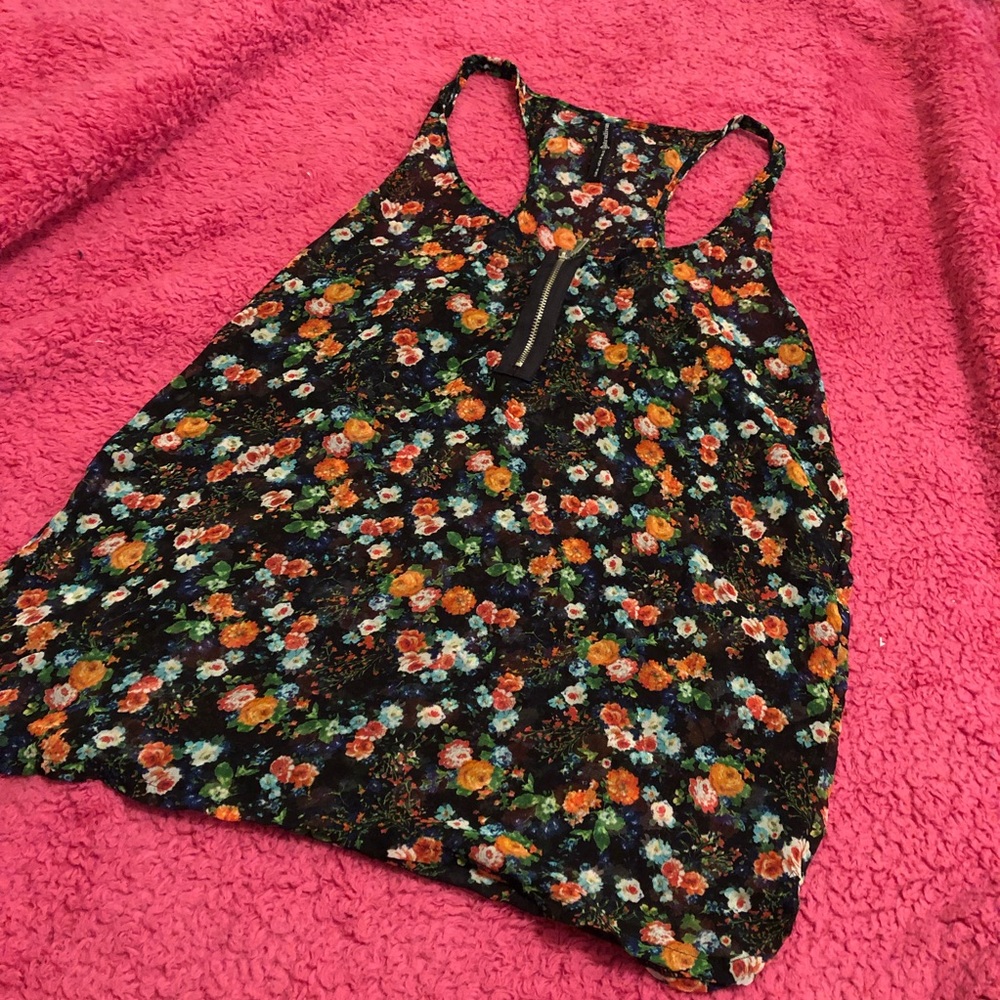 Flowers tank top